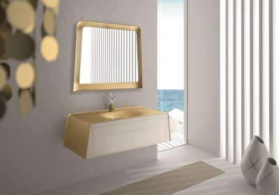 Alba, the innovative collection of Ambiance Bain, is dressed in gold