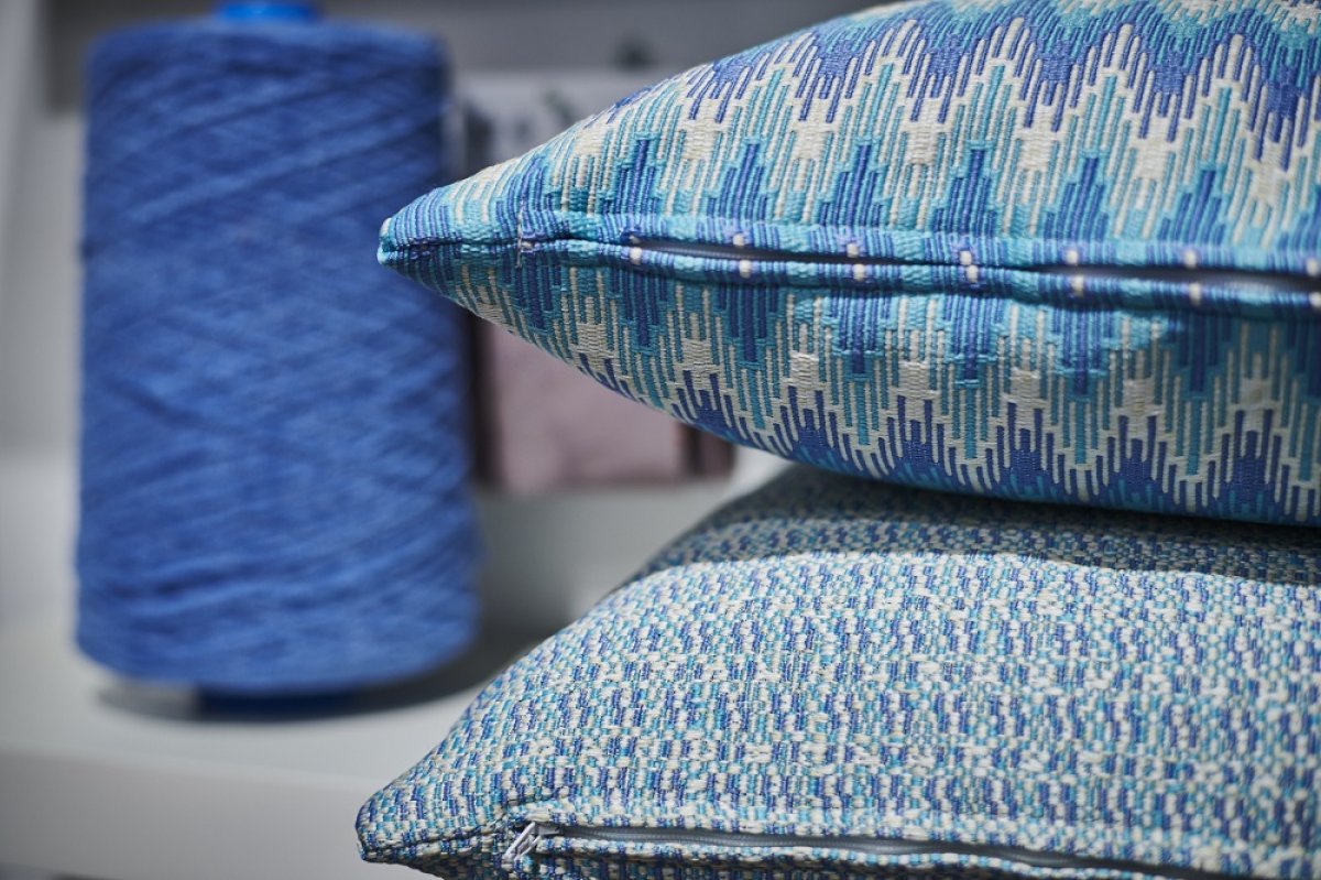 Flame-retardant textiles for hotels and the food service industry