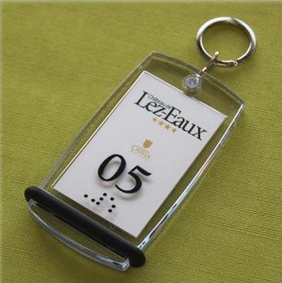 Keyring Braille Créoglass - Porte-clé of mobile-home camping marking Braille & Relief
