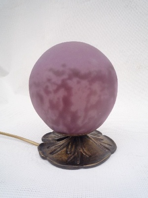 Lamp Lotus ball 17 pink berlingot. Height 20 cm. Solid brass paste glass - Lamps