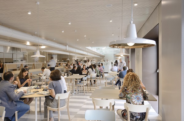 Lignotrend acoustic panels at the Nuvola Lavazza staff restaurant