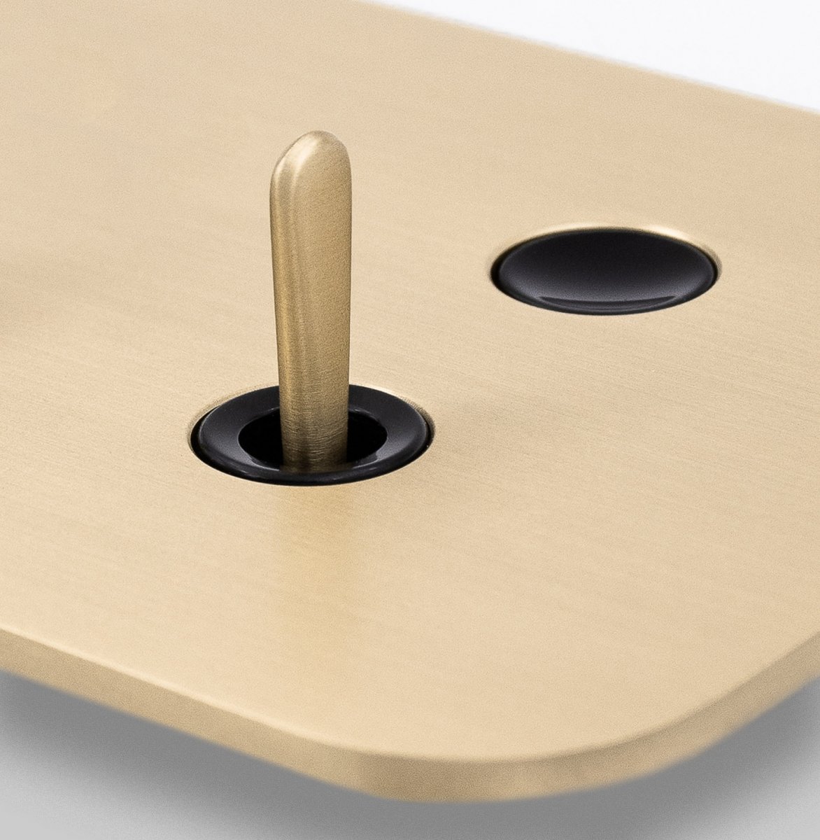MELJAC launches the Solaris collection