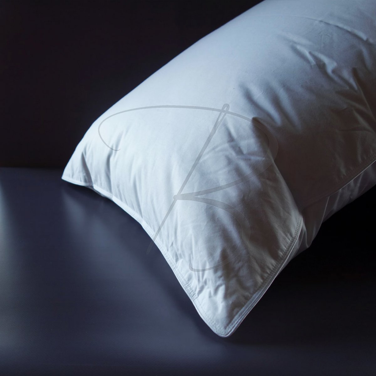 Natural Pillow LHOTSE - 65 x 65