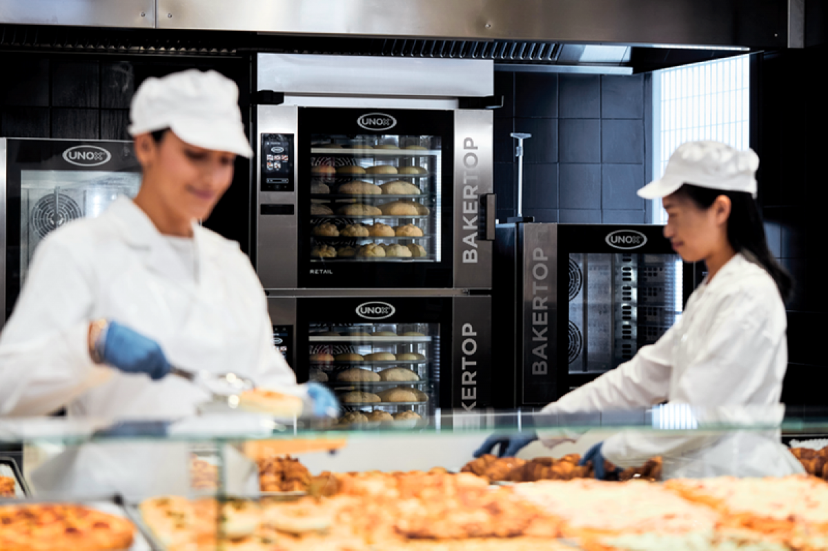 Unox launches the Bakertop Retail baking station
